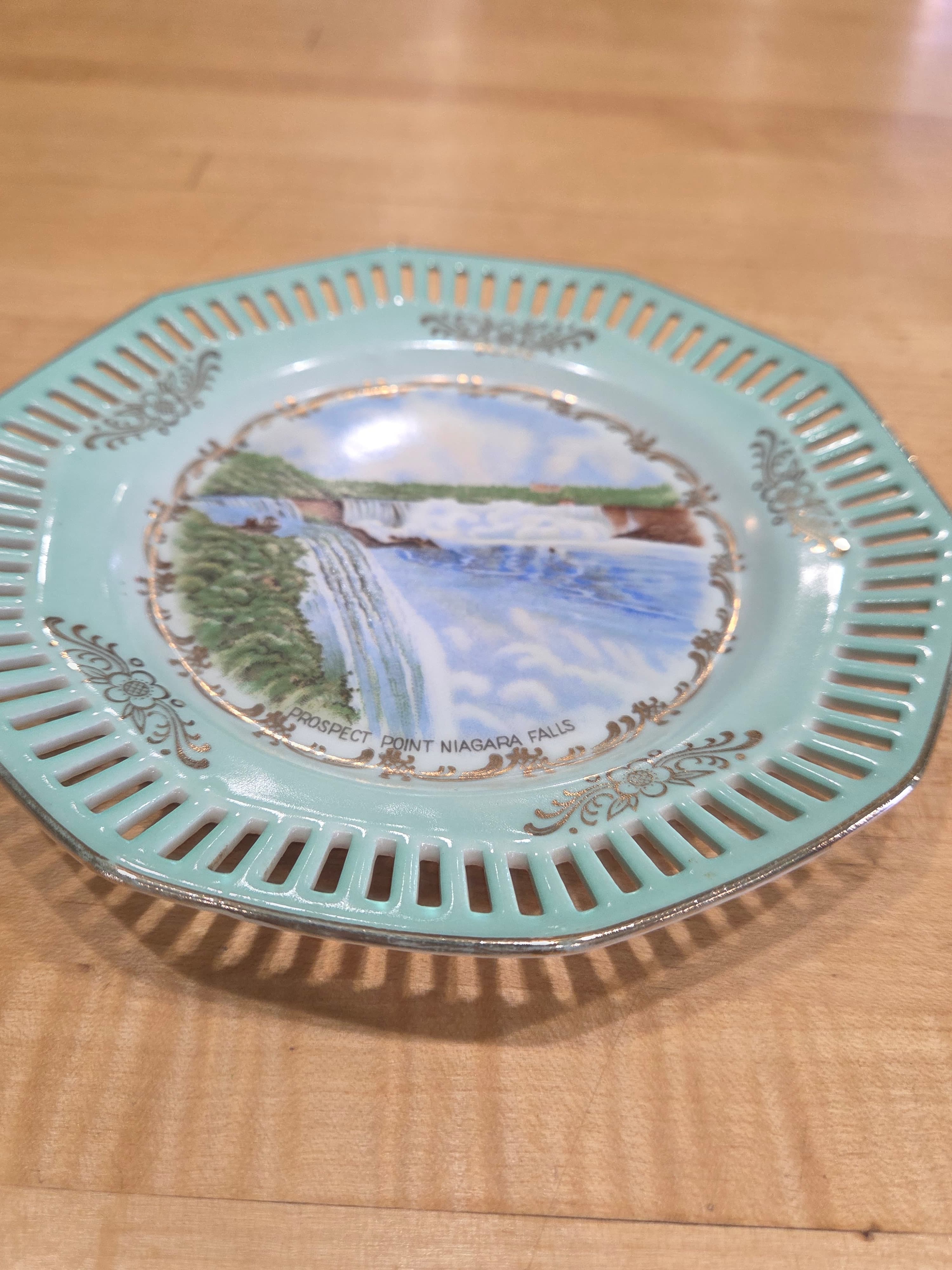 Vintage Schumann Arzberg Niagara Falls Reticulated Plate - Thumbnail 5