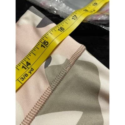 NWT MINKPINK MOVE Camo Survivor Leggings Pink Grey Activewear Size L - Thumbnail 5