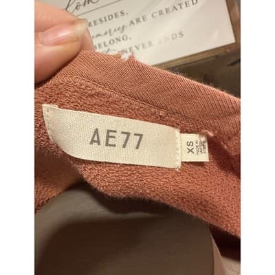 AE77 Women XS Terracotta French Terry Raglan Crewneck Sweatshirt Made in USA - Thumbnail 2