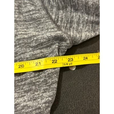 Abercrombie Fitch Heathered Gray Long Sleeve Cropped Knit Top Women's XS - Thumbnail 3