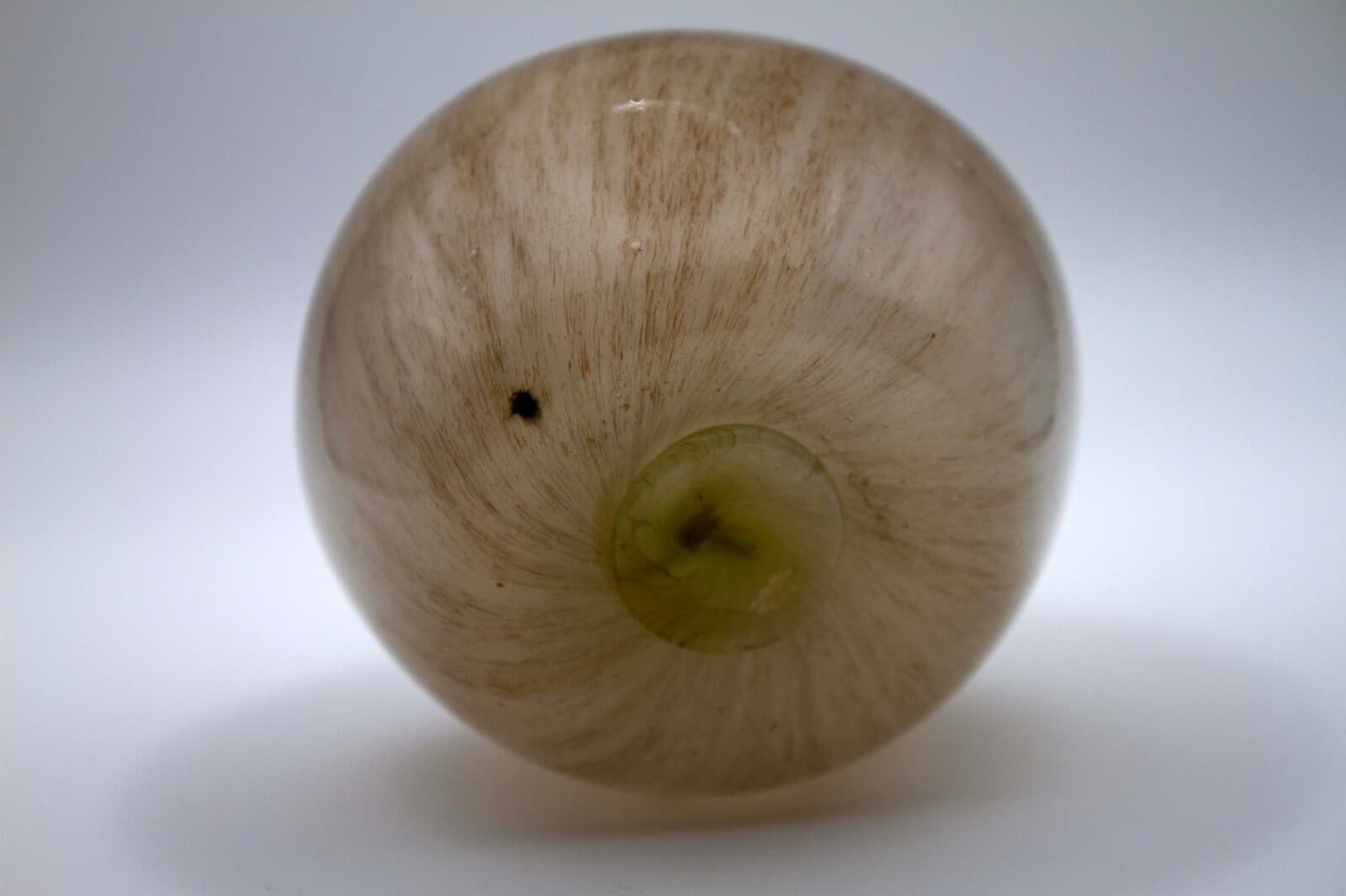 Willem Heesen Contemporary Earth Toned Art Glass Vessel with Swirl Line Design - Thumbnail 6