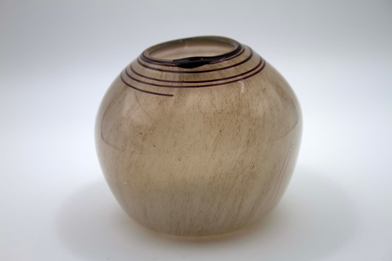 Willem Heesen Contemporary Earth Toned Art Glass Vessel with Swirl Line Design - Thumbnail 3
