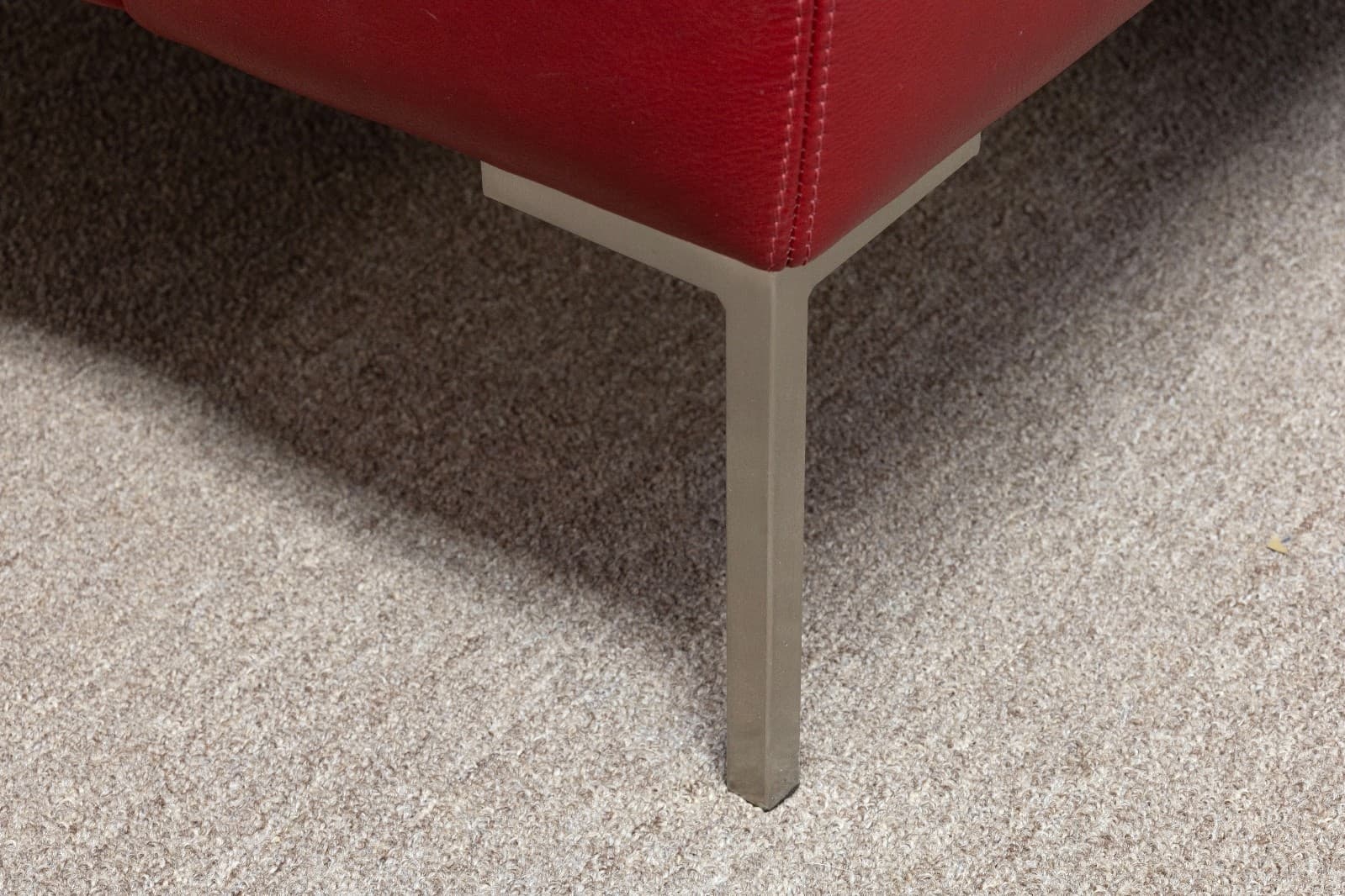 Contemporary Post Modern American Leather Red Tuscany Chair - Thumbnail 4