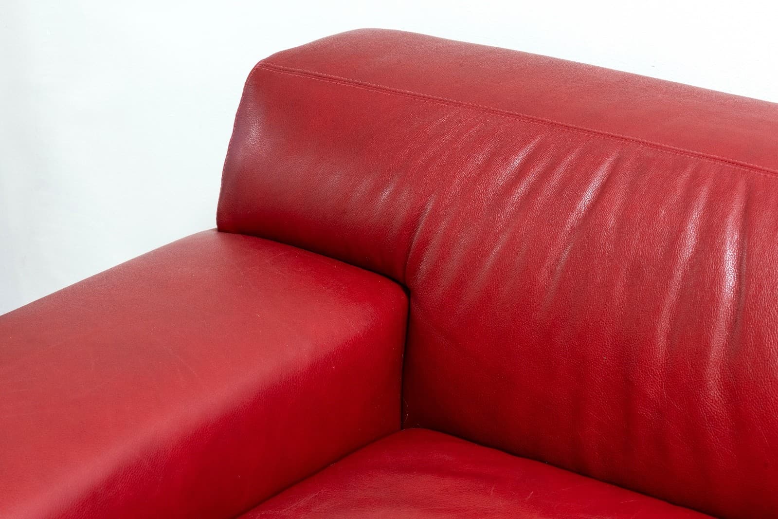 Contemporary Post Modern American Leather Red Tuscany Chair - Thumbnail 3