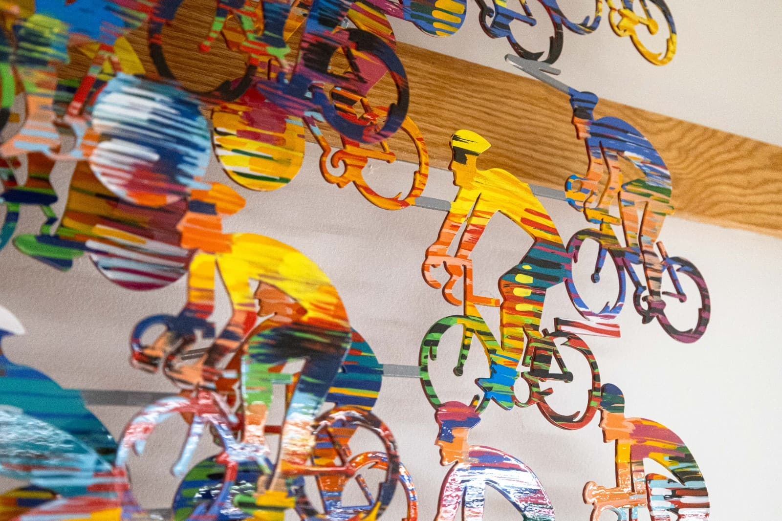 David Gerstein Cyclists Signed Metal Wall Sculpture Contemporary Pop Art 56/295 - Thumbnail 4