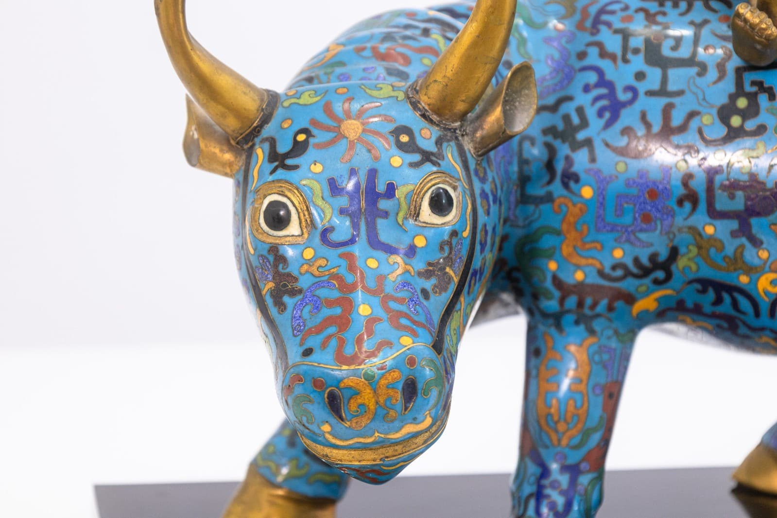 Vintage Chinese Cloisonne Bull Sculpture with Sitting Figure Asian Collectables - Thumbnail 3
