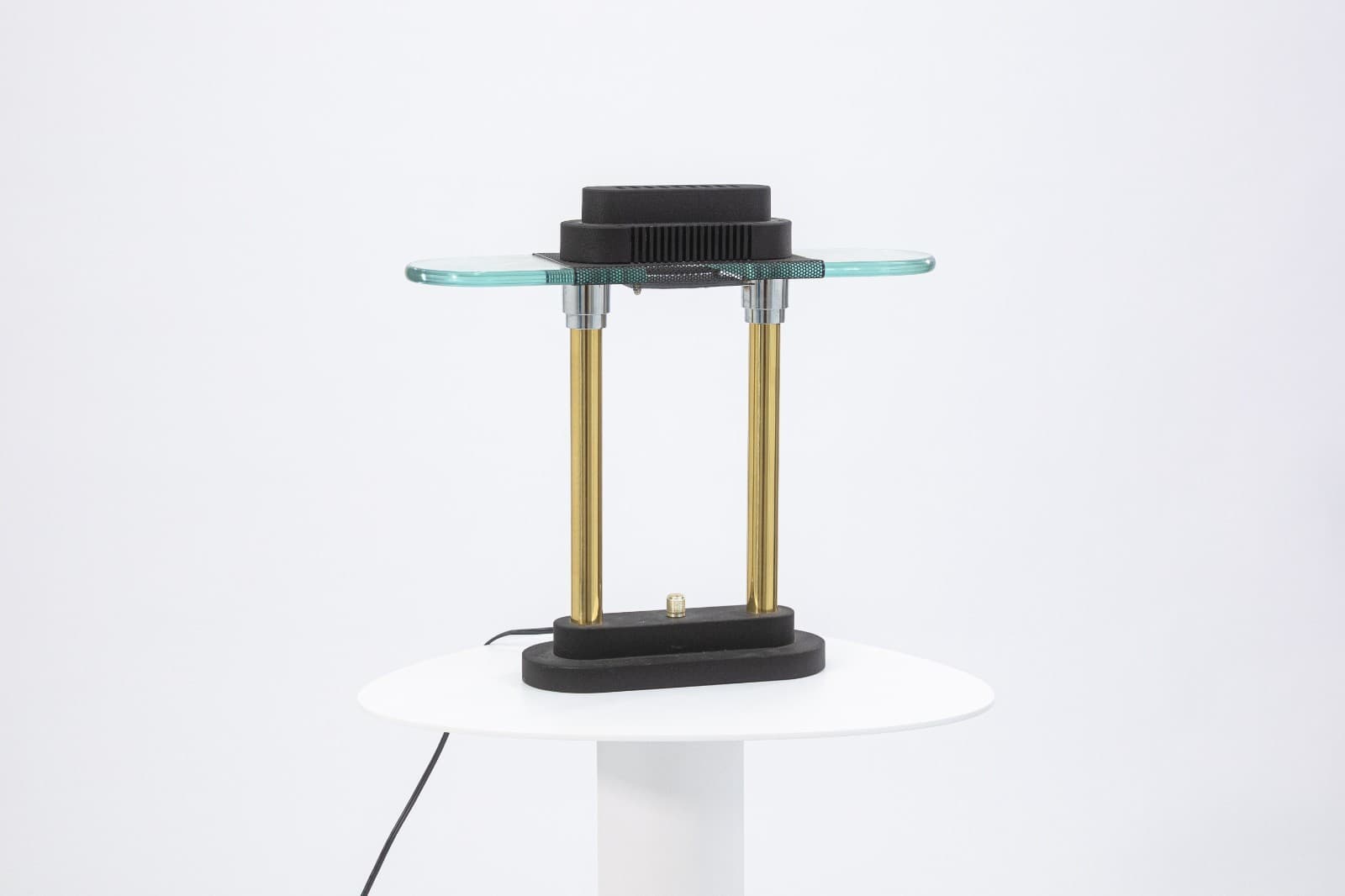 Robert Sonneman for George Kovacs 1980s Post Modern Brass and Glass Desk Lamp - Thumbnail 2