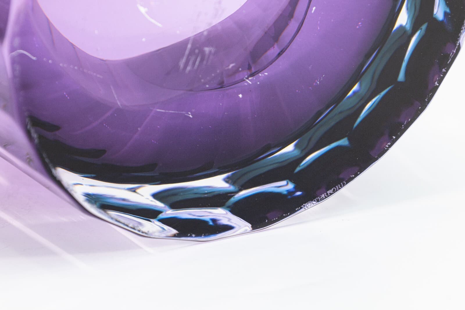 Jeff Leatham for Waterford Icon Purple Amethyst Lead Crystal 9" Decorative Bowl - Thumbnail 5