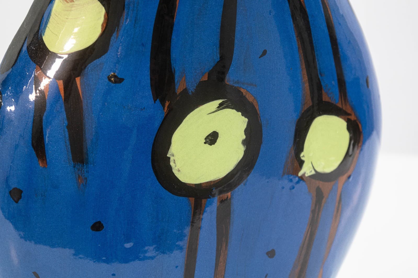 Kathryn Youngs Flat Pitcher Ceramic Vase 1990 Signed Hand Painted Art Pottery - Thumbnail 7