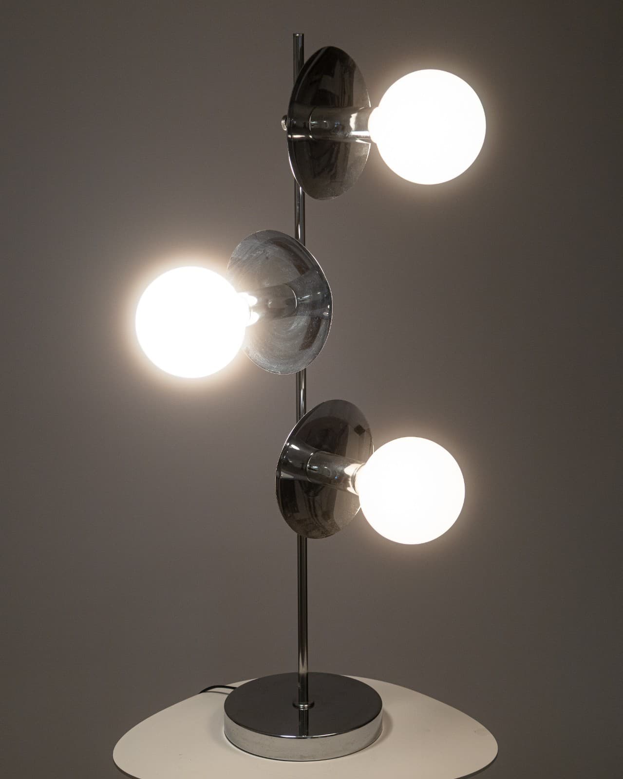 Vintage 1970s Space Age 3 Head Chrome Table Lamp - Thumbnail 2