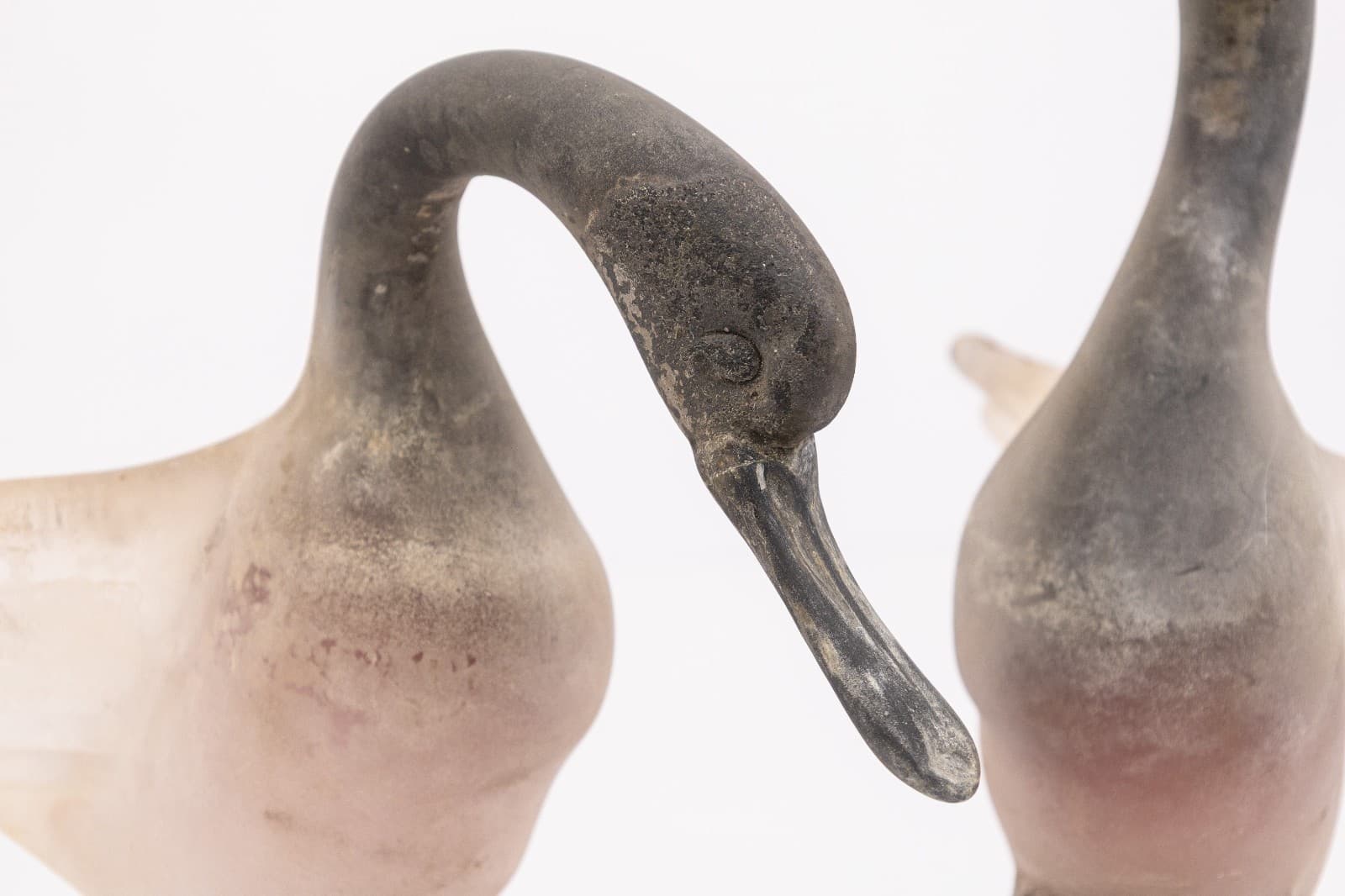 Pair of Vintage Italian Gino Cenedese Vetri Murano Frosted Glass Birds - Thumbnail 2