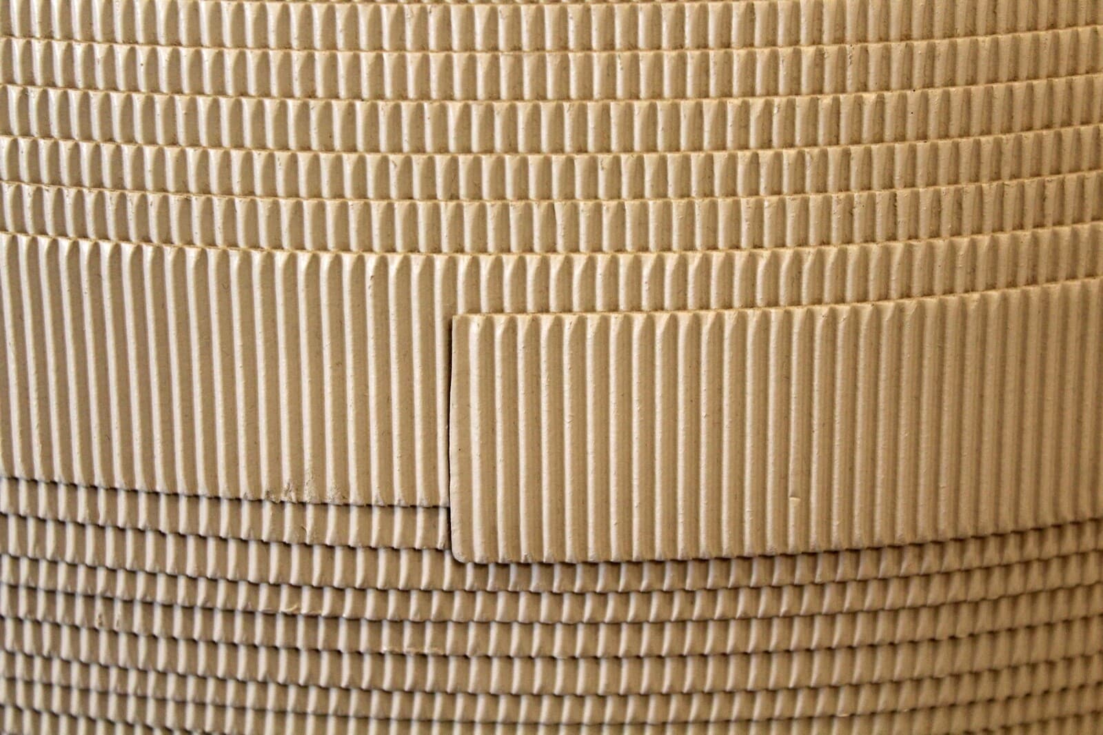 Postmodern Grey Corrugated Container Flute MFG, Chicago - Thumbnail 5