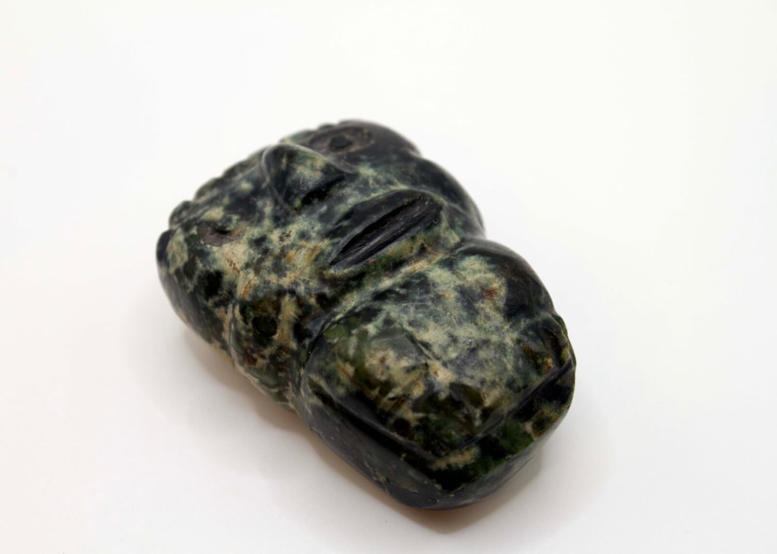 Pre-Columbian Mexico Mayan Carved Mask in Stone Historic Artifact Late Classic - Thumbnail 2
