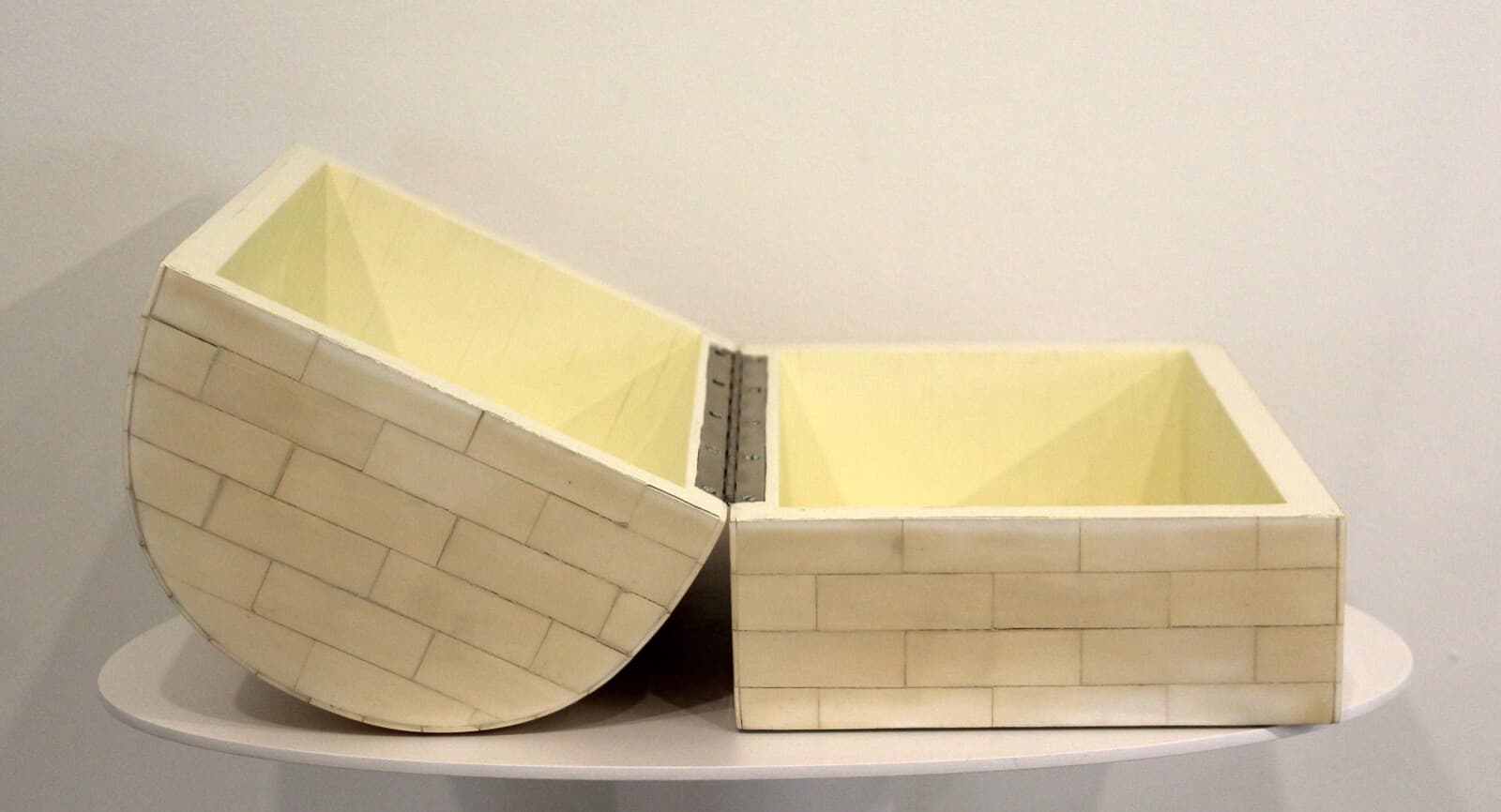 Tessellated Bone Large Box By Robert Marcius - Thumbnail 10