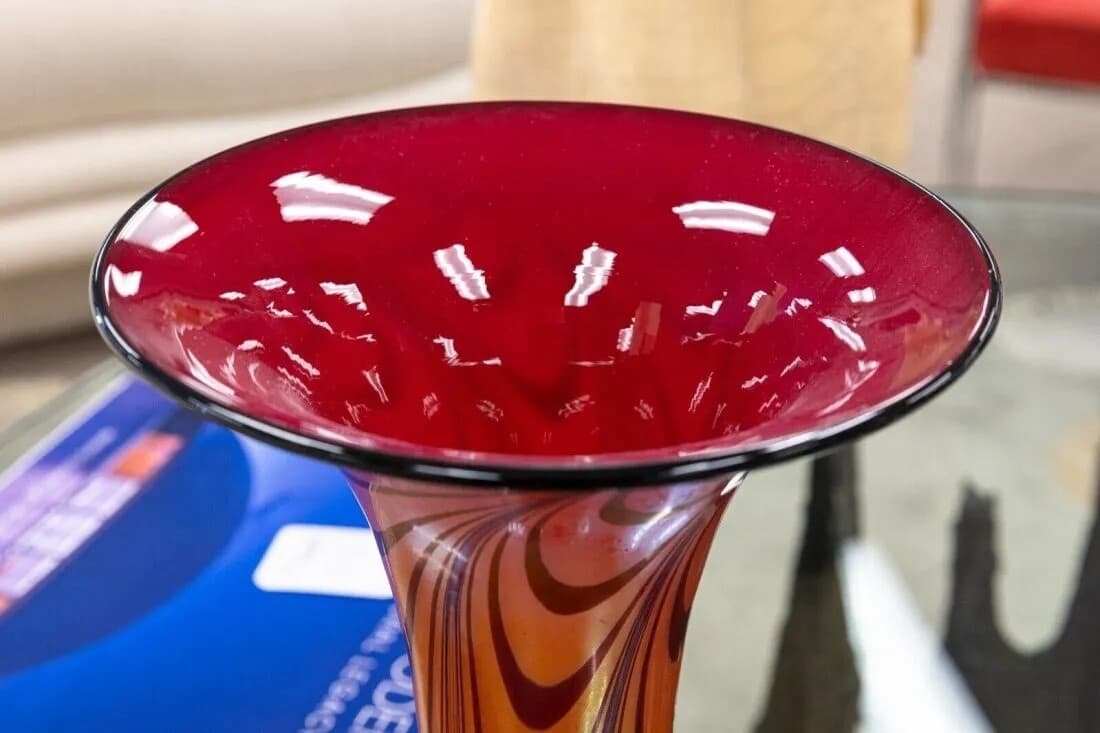 Rick Strini Signed Modern Contemporary Orange Red and Black Blown Glass Vase '92 - Thumbnail 2