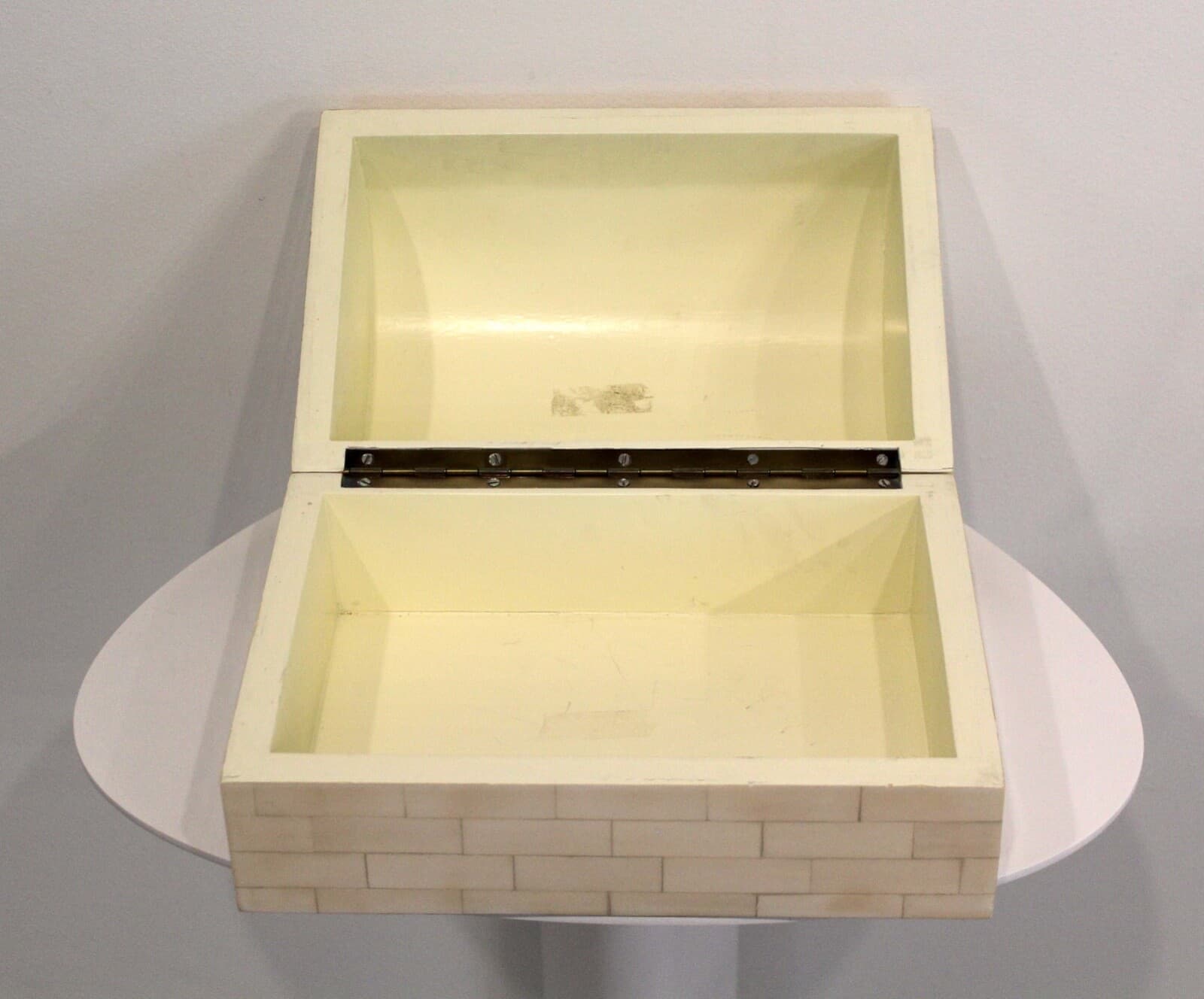 Tessellated Bone Large Box By Robert Marcius - Thumbnail 7