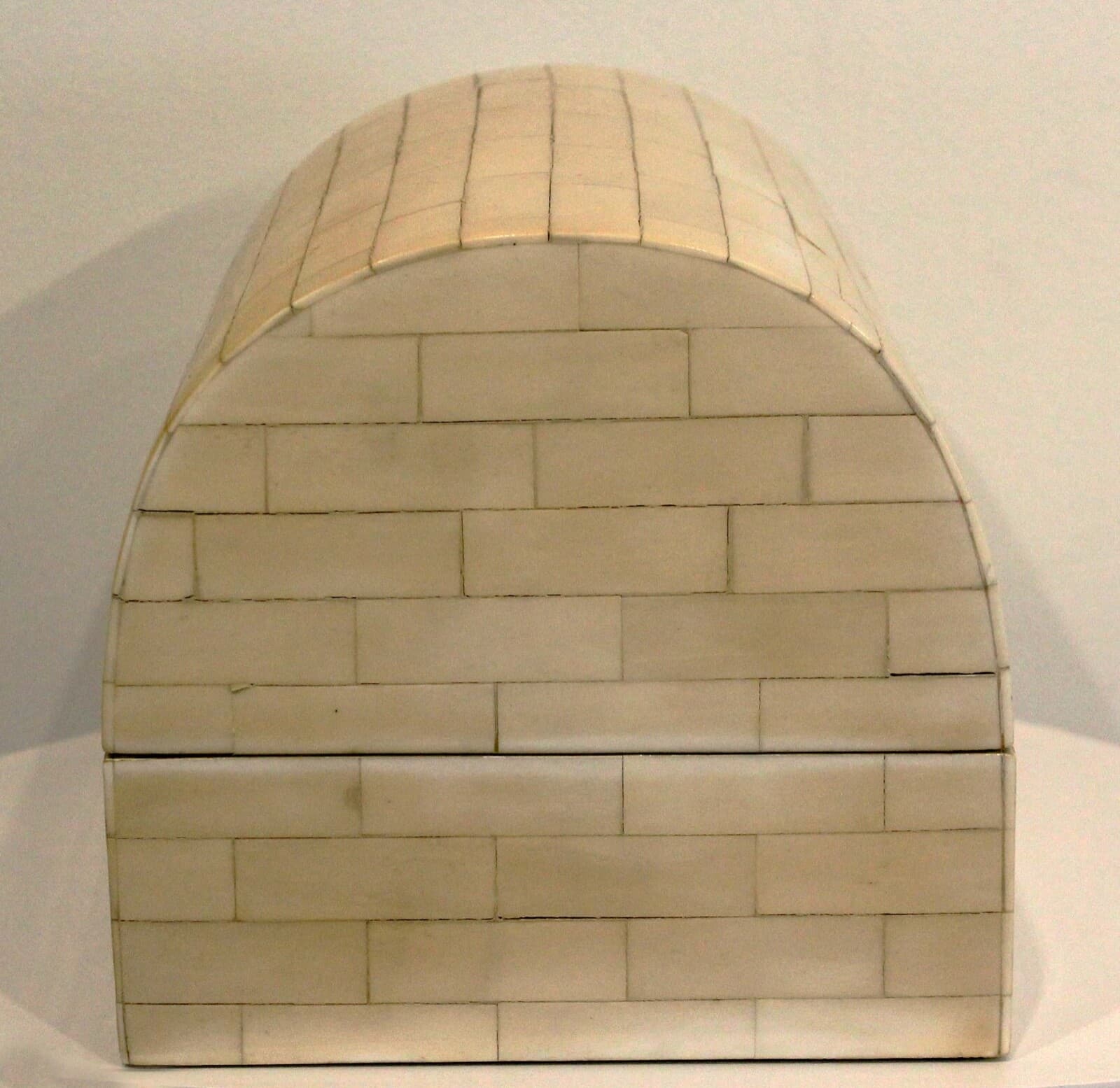Tessellated Bone Large Box By Robert Marcius - Thumbnail 3