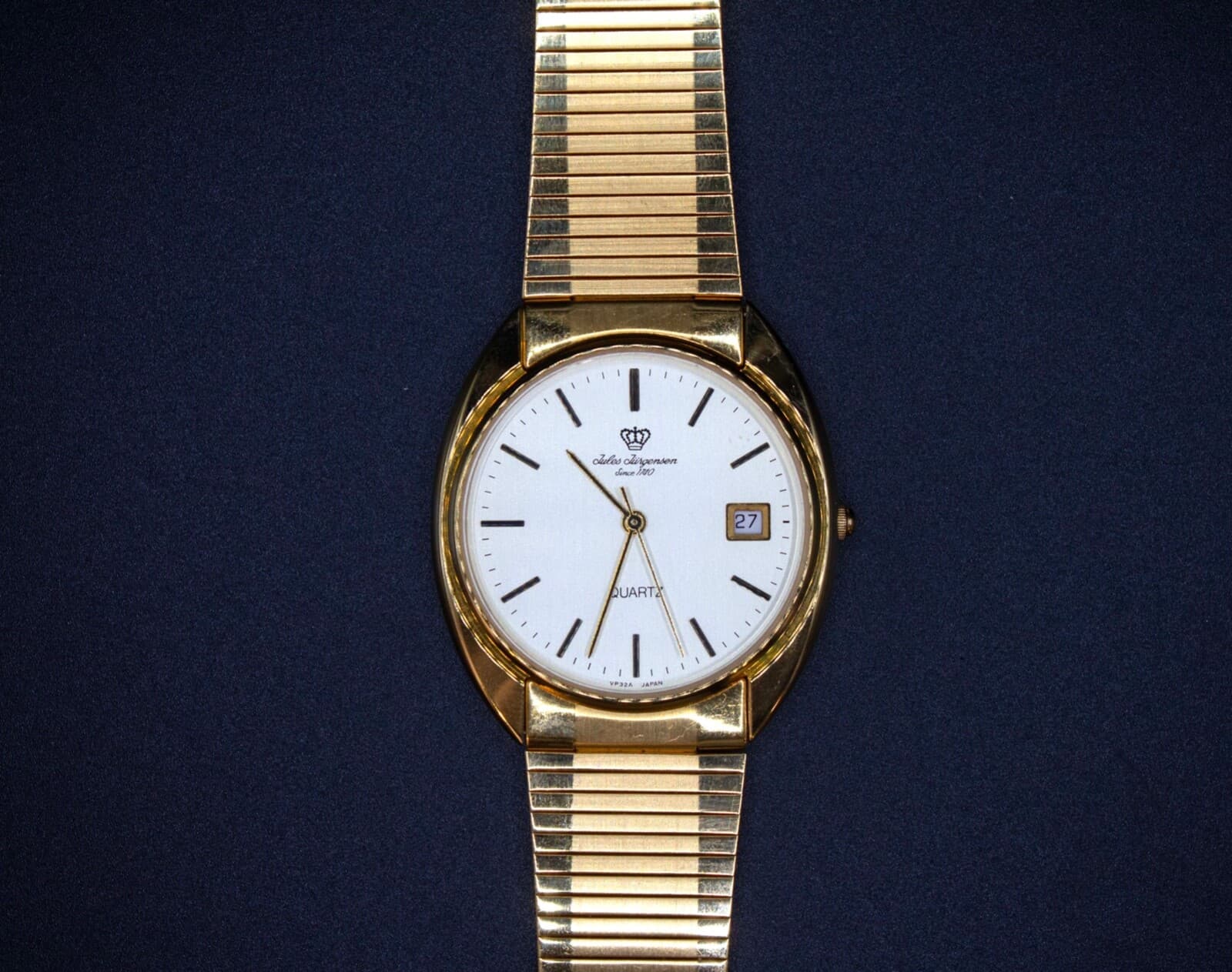 Jules Jurgensen Quartz Wristwatch Gold and Silver Stainless Steel - Thumbnail 3