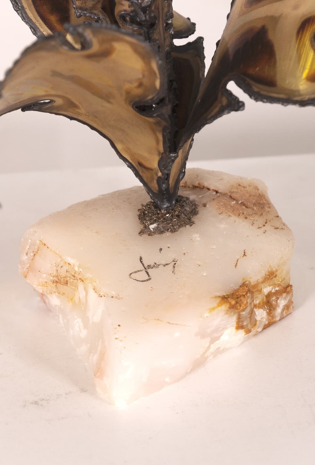 Curtis Jere Brass and Agate Palm Leaf Brutalist Mid Century Table Sculpture - Thumbnail 4