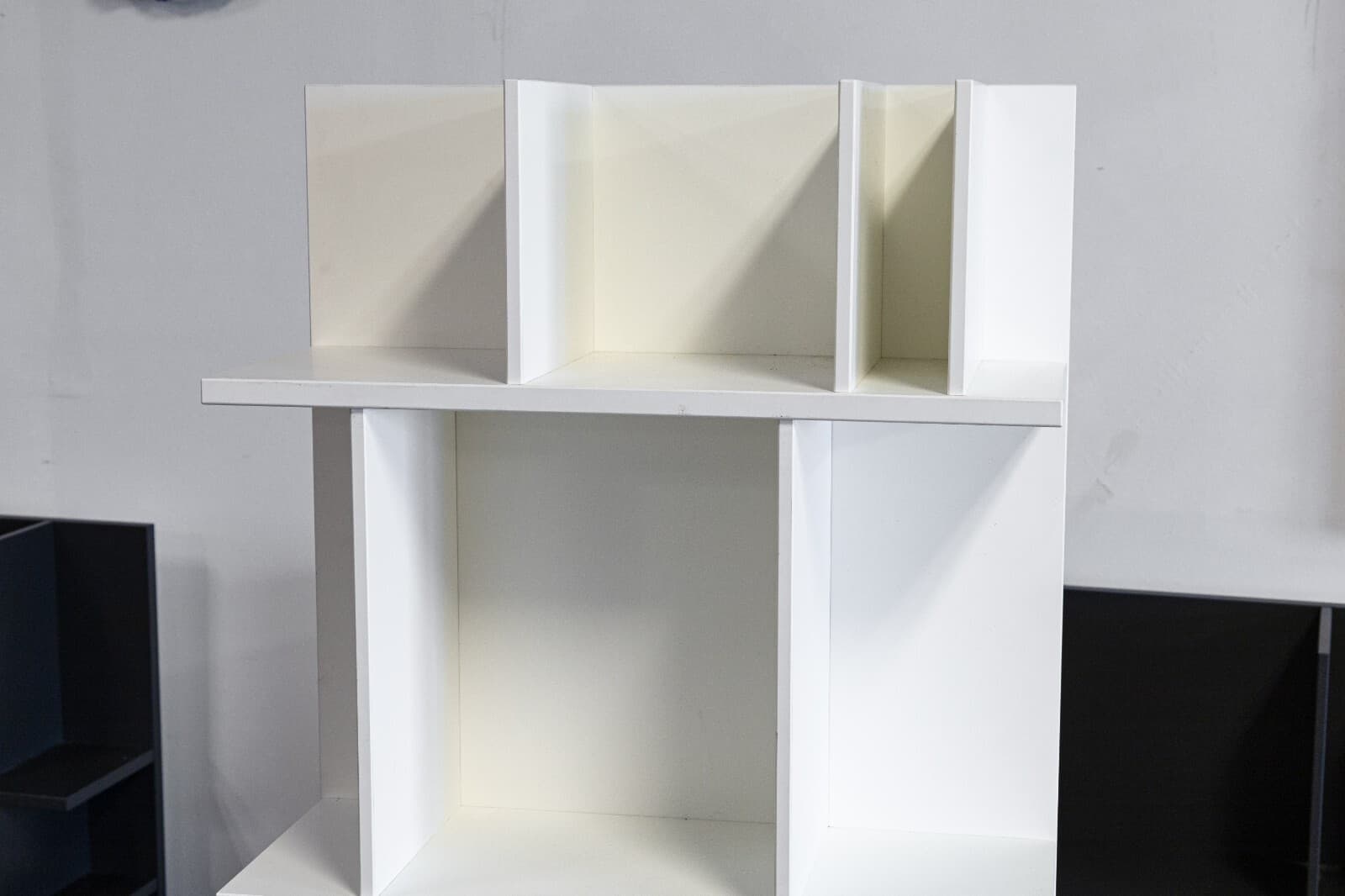 Pair of BoConcept Como System Matte White Lacquered Contemporary Shelving Units - Thumbnail 5