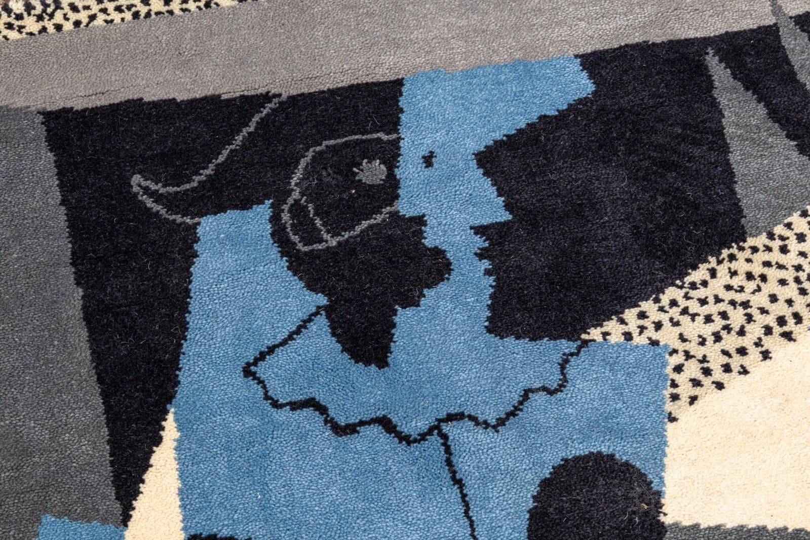 Pablo Picasso Harlequin & Woman Modern Wool Rug Carpet Tapestry 132/500 by Desso - Thumbnail 2
