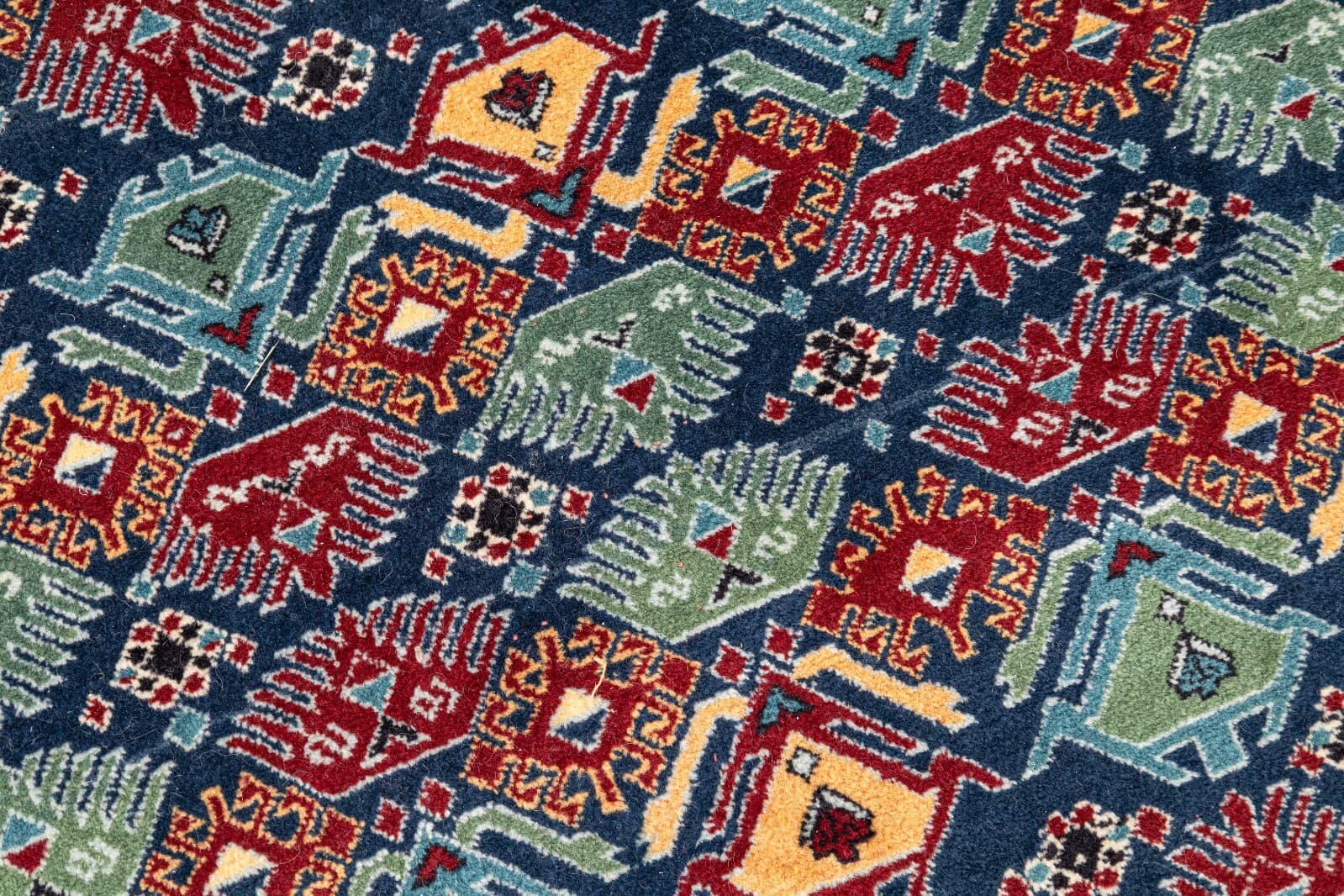 Handwoven Azerbaijani Red, Green, and Blue Area Rug Azerbaijan Stitched 6' x 4' - Thumbnail 3