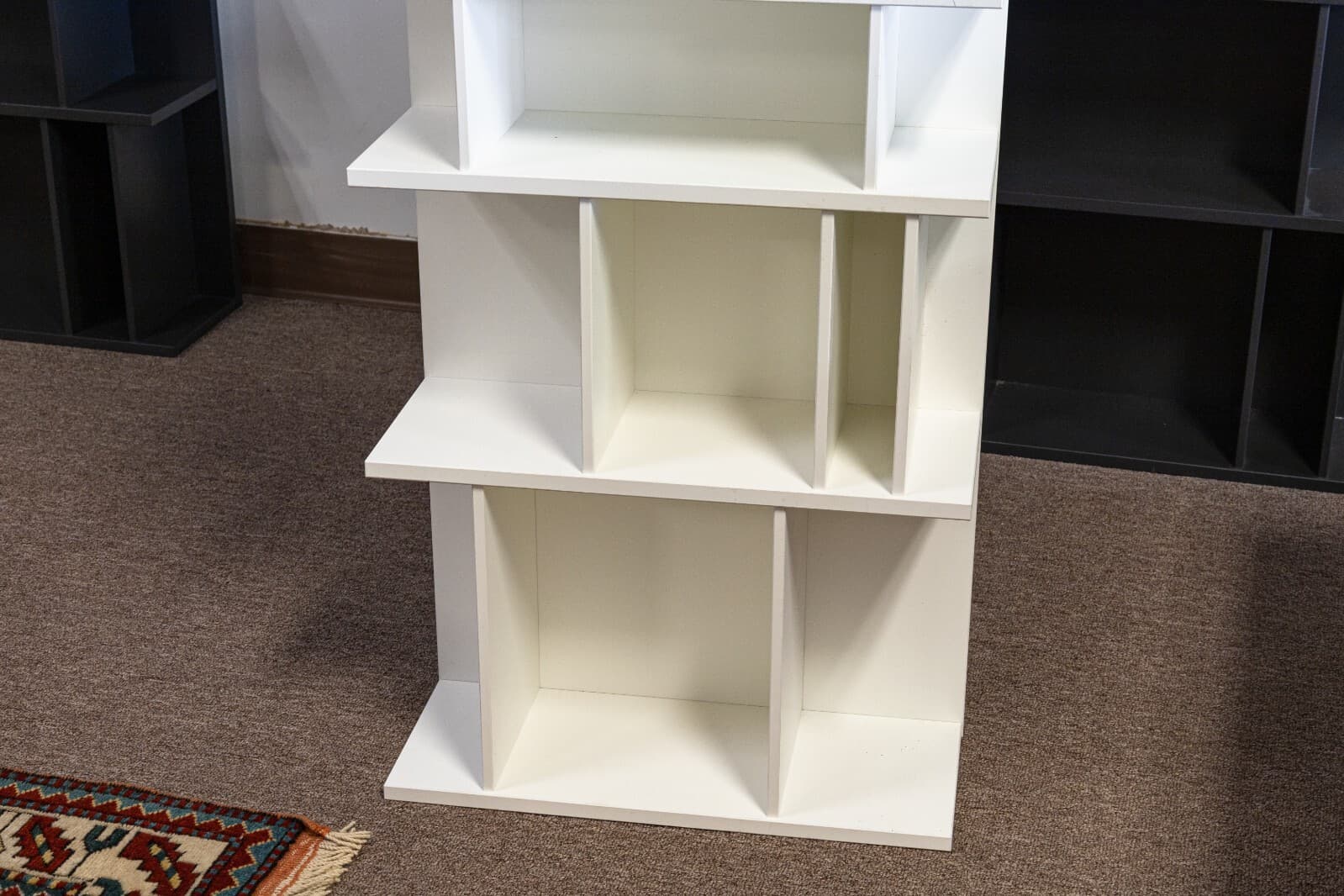 Pair of BoConcept Como System Matte White Lacquered Contemporary Shelving Units - Thumbnail 7