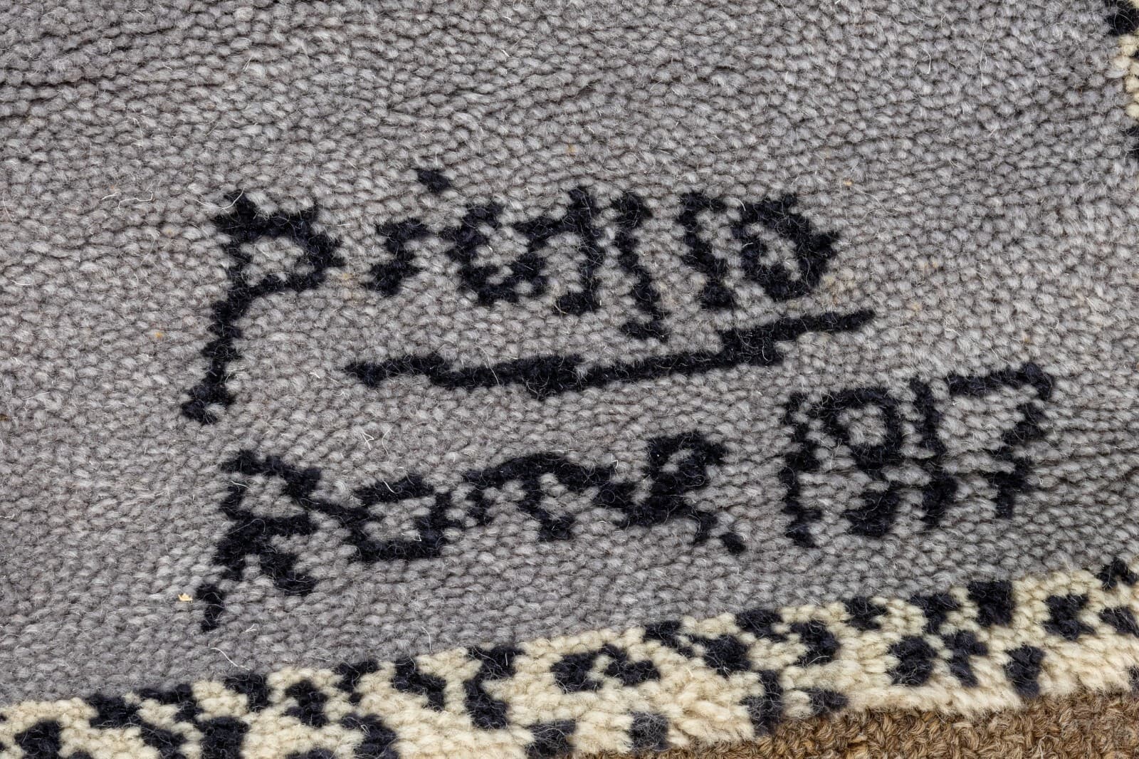 Pablo Picasso Harlequin & Woman Modern Wool Rug Carpet Tapestry 132/500 by Desso - Thumbnail 7