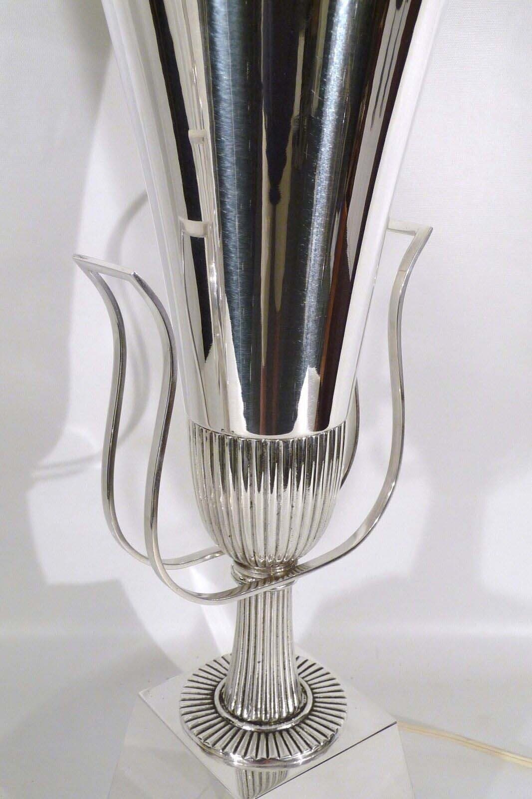Mid Century Pair of Tommi Parzinger Lightolier Silver Plated Torchiere Lamps - Thumbnail 9
