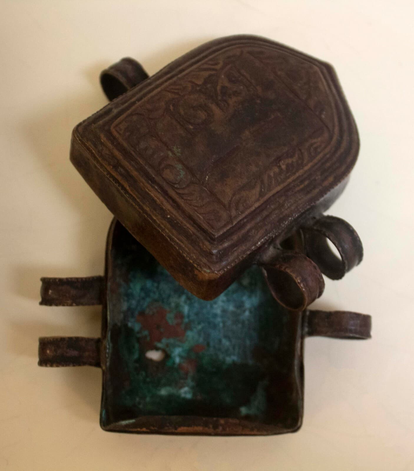 Antique Pair of Prayer Boxes with Metal Hinges - Thumbnail 4