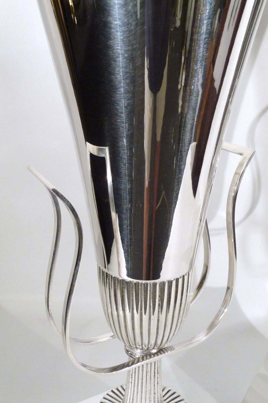 Mid Century Pair of Tommi Parzinger Lightolier Silver Plated Torchiere Lamps - Thumbnail 8