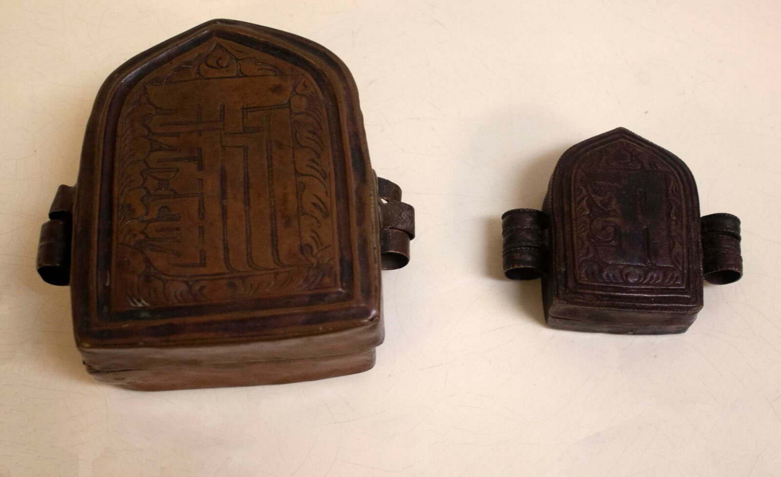 Antique Pair of Prayer Boxes with Metal Hinges - Thumbnail 2