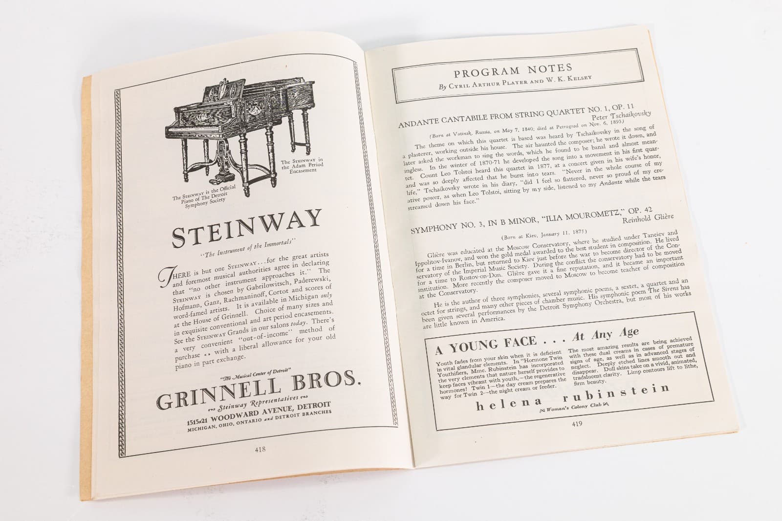 Vintage Catalogues incl. Scalamandré, Mosley’s, Roycrofters, Hudson Co., & Detro - Thumbnail 5