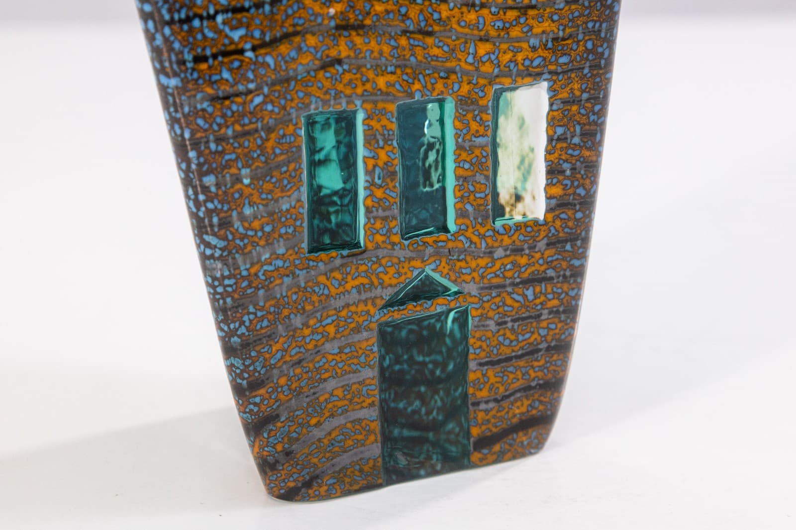 Jose Chardiet Signed 1986 Postmodern Art Glass Table Sculpture with Lighted Base - Thumbnail 5
