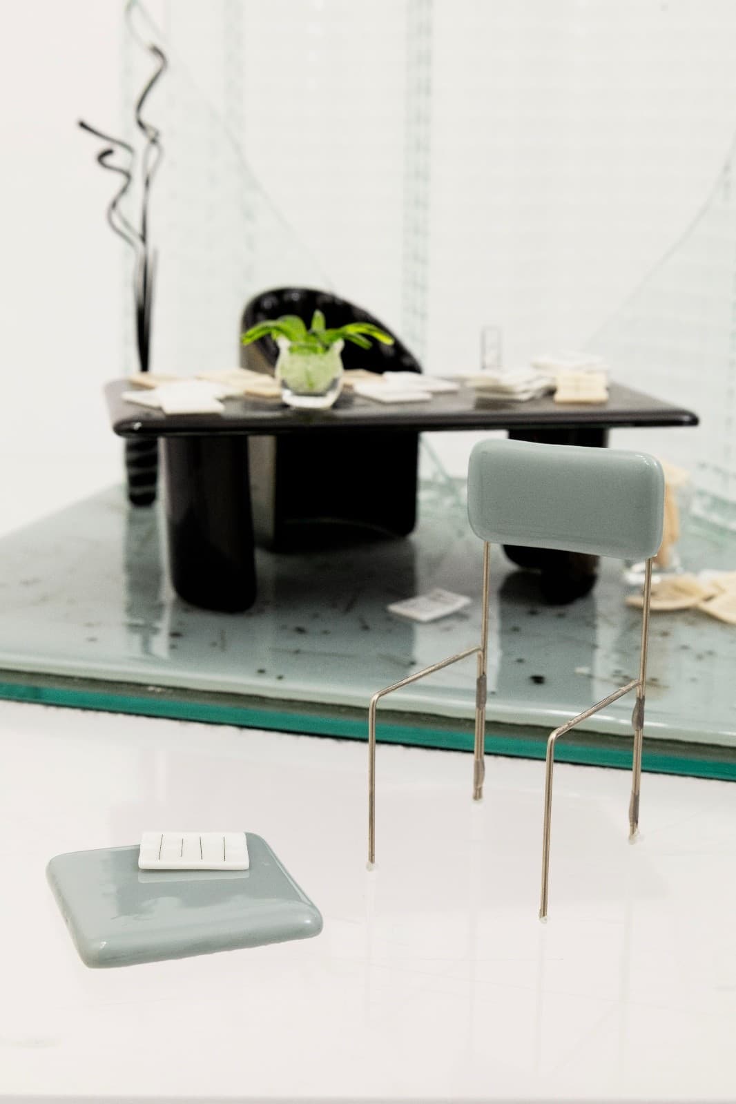 Emily Brock Postmodern Office Signed 1997 Fused Art Glass Table Sculpture - Thumbnail 10