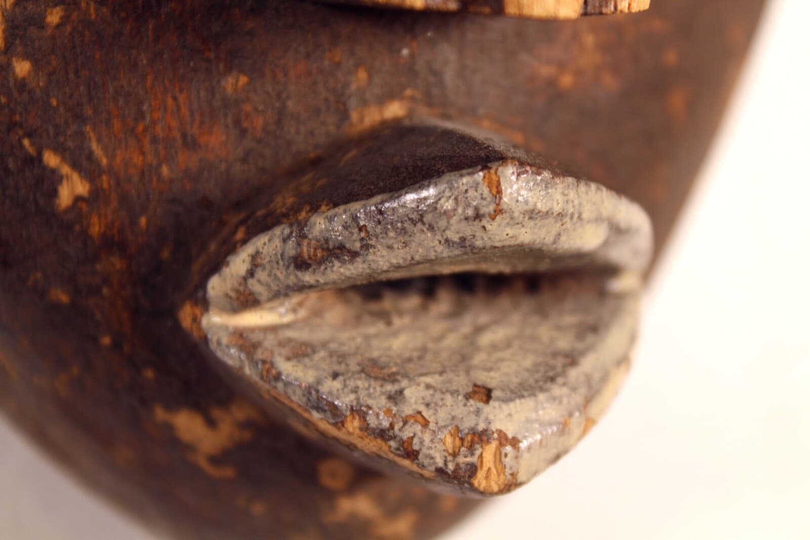 Pair of African Painted Wood Tribal Mask - Thumbnail 3