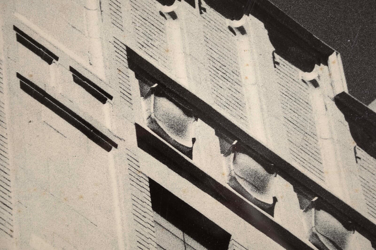 The International Design Center New York Preview Opening 1985 Vintage Lithograph - Thumbnail 6