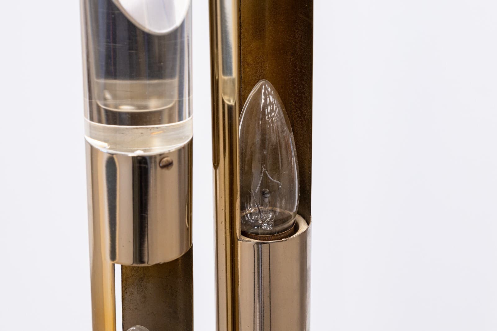 1970s Polished Chrome Three Fixture Table Lamp with Lucite Acrylic Prism Tips - Thumbnail 4