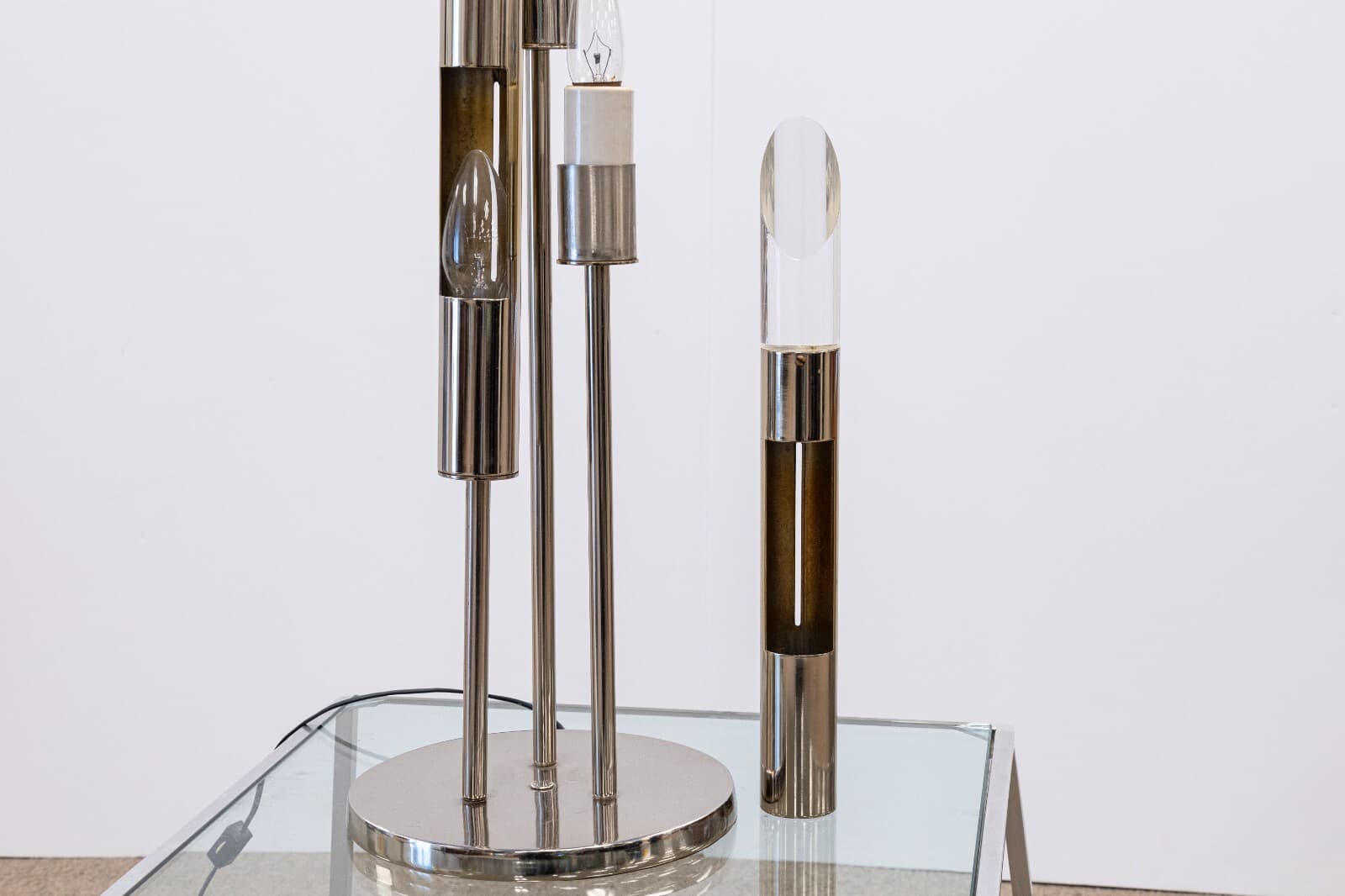 1970s Polished Chrome Three Fixture Table Lamp with Lucite Acrylic Prism Tips - Thumbnail 8