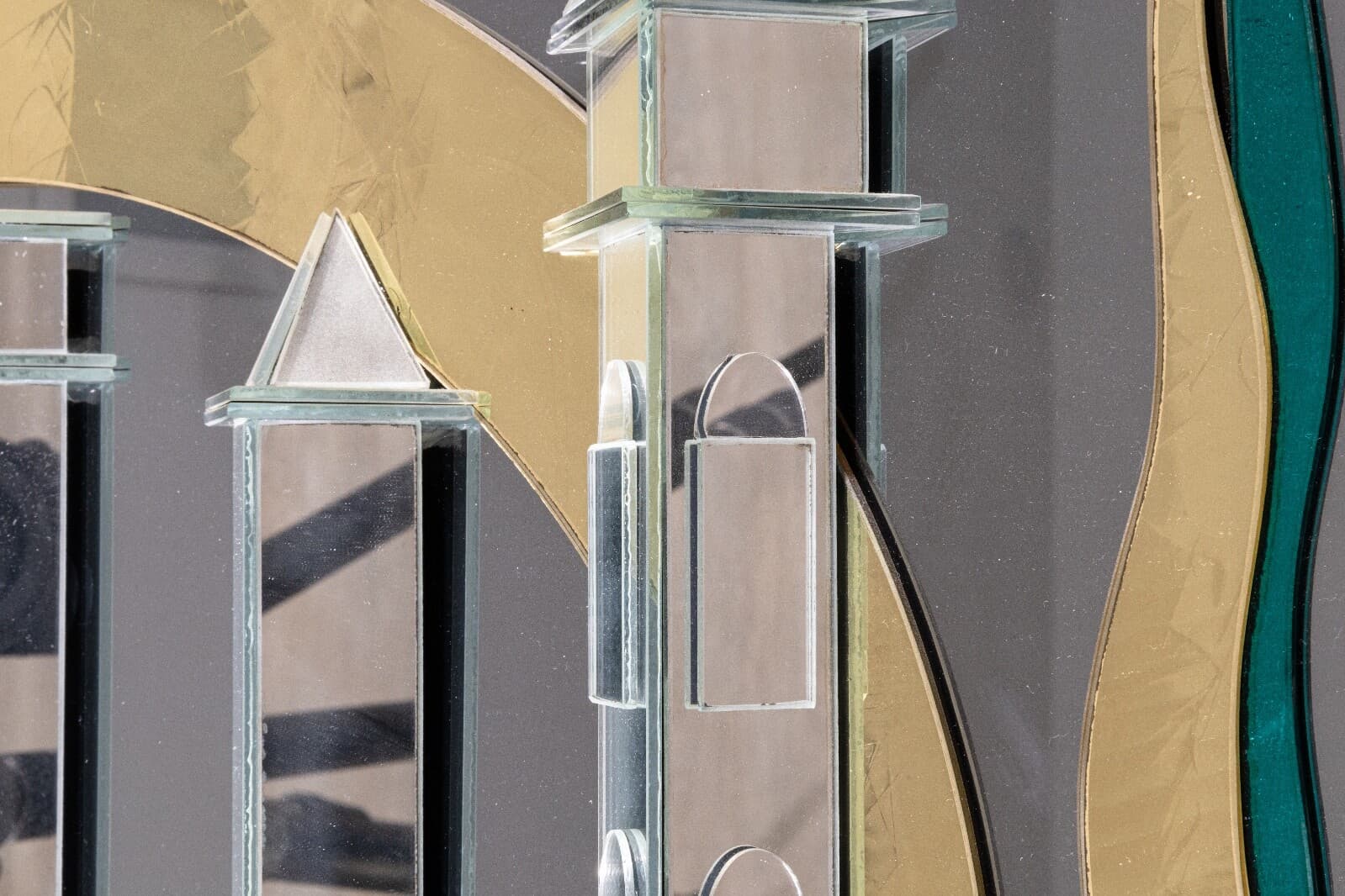 Harvard Reflections Fantasy Cityscape Contemporary Sculptural Mirror Art 80s - Thumbnail 8