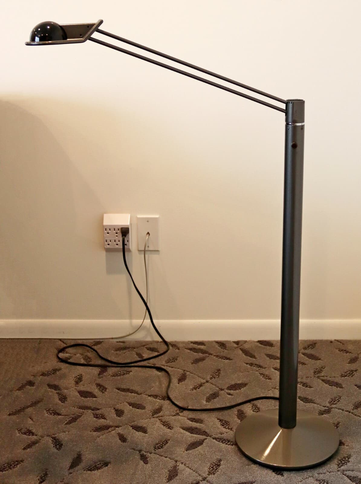 Mid Century Modern Metalarte Spain Metal Adjustable Reading Floor Lamp 1970s - Thumbnail 2