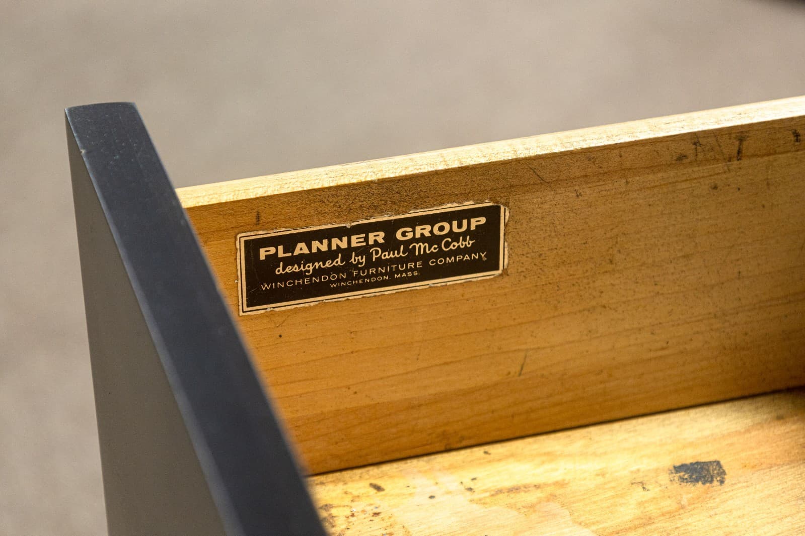 Paul McCobb Planner Group Model 1561 Mid-Century Modern Black Desk & Chair - Thumbnail 8