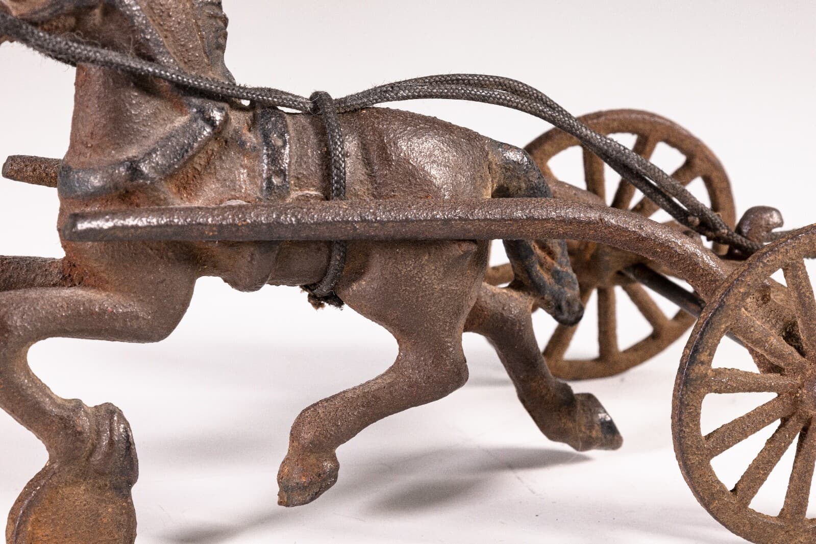 Vintage Cast Iron Horse Drawn Cart America Antique Collectable Pull Toy 1920s - Thumbnail 4