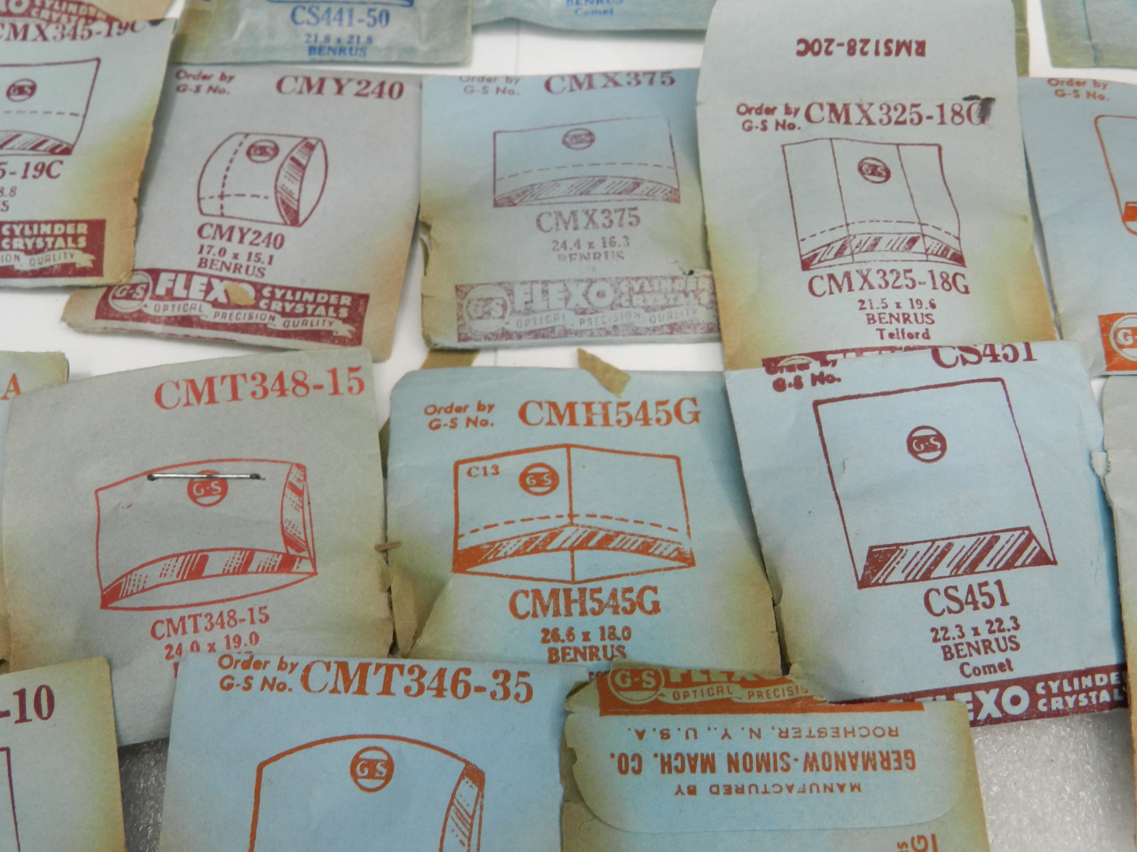 68 Vintage New Old Stock Watchmakers Mens Benrus Crystal Watch Face Lot (O41J) - Thumbnail 12