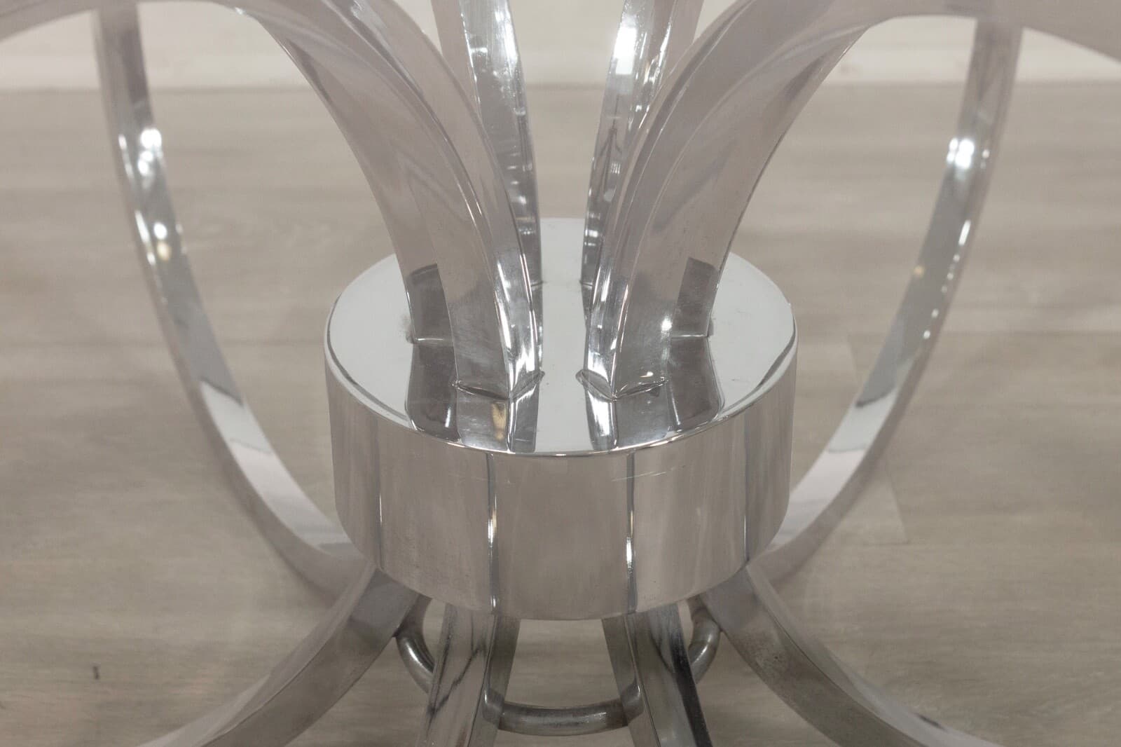 MidCentury Modern Chrome & Glass Coffee Table In The Style Of Milo Baughman - Thumbnail 7
