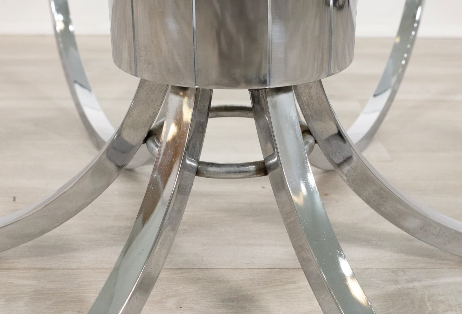 MidCentury Modern Chrome & Glass Coffee Table In The Style Of Milo Baughman - Thumbnail 8