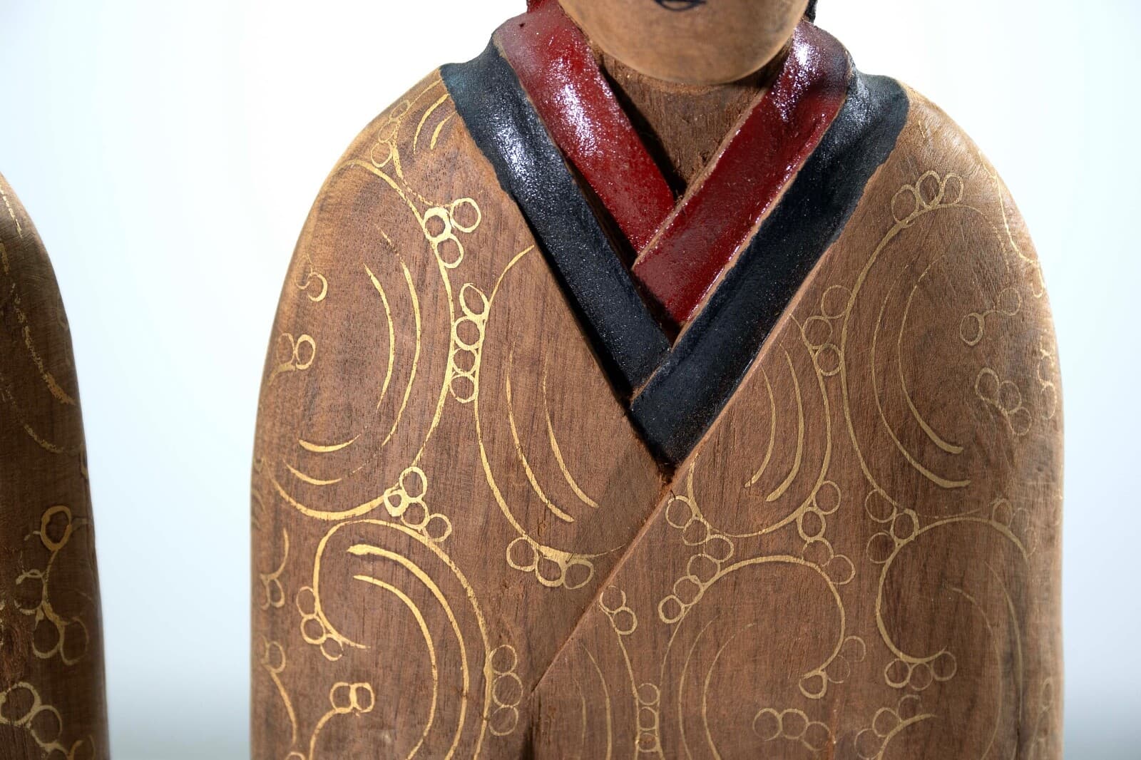 Pair of Vintage Chinese Wood Hand Painted Lacquer Figurine Sculptures Shanghai - Thumbnail 11