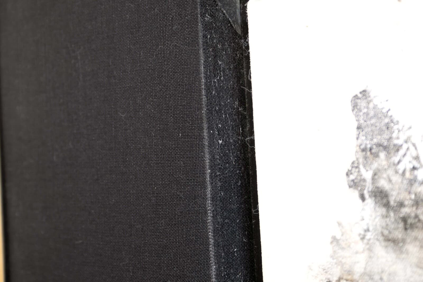 John Beardman Untitled (Silver Vertical) Contemporary Abstract Expression - Thumbnail 6