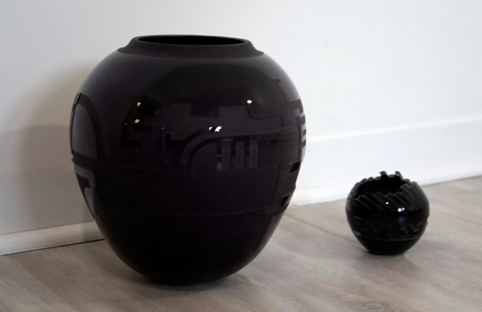 Pair of James Parsons Smoked Glass Vessels Design - Thumbnail 3