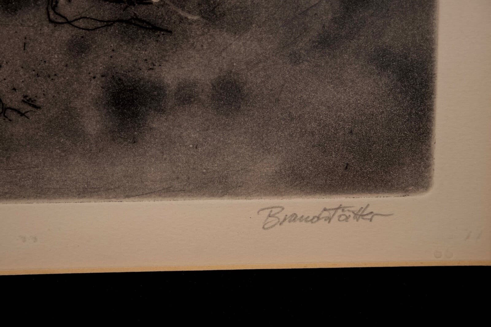 Karl Brandstatter Untitled Nude Modernist Etching on Paper 38/120 Framed 1970s - Thumbnail 9